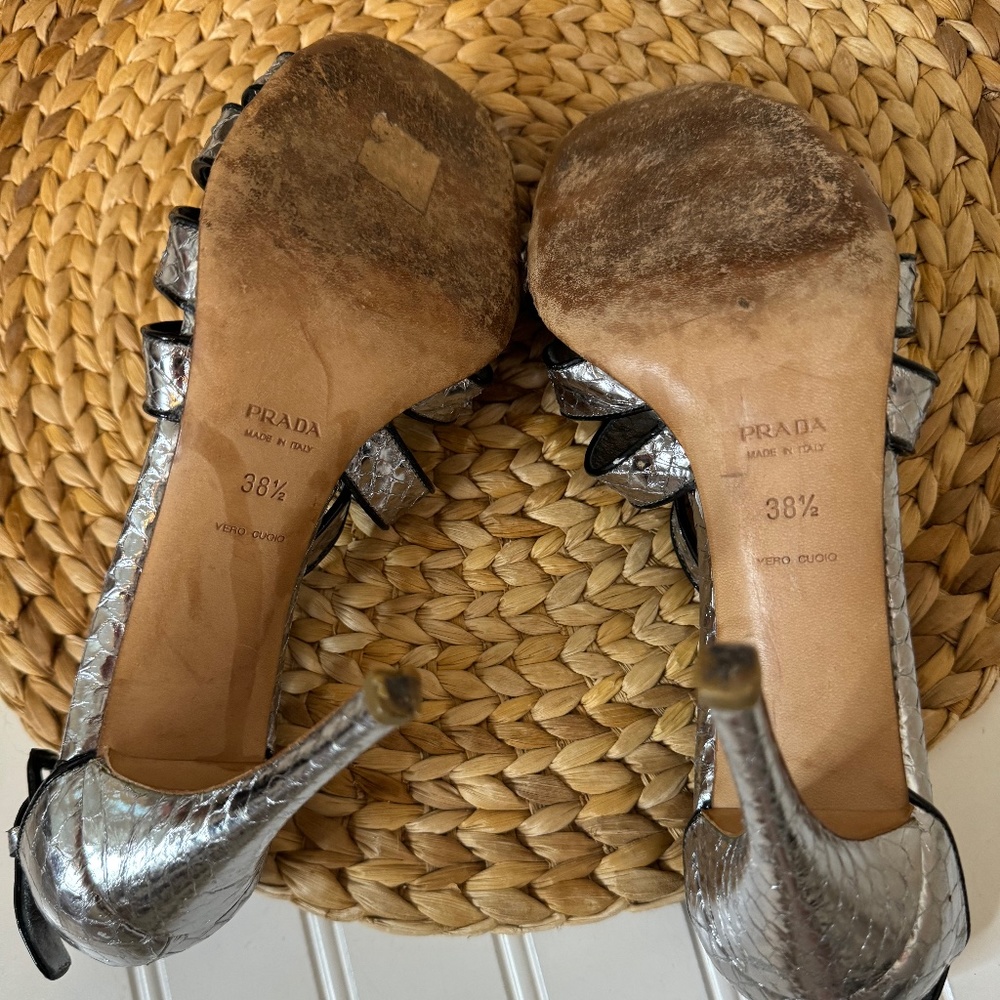 PRADA metallic silver snakeskin strappy sandal heels 8.5 - Picture 4 of 7